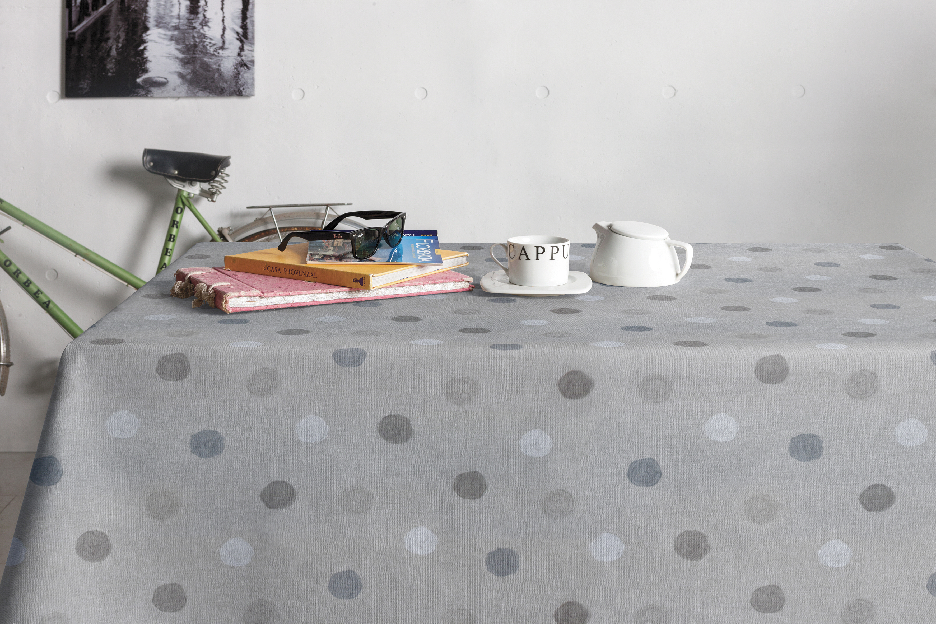 Mantel Antimancha Impermeable Español 1,40 x 2 mts Rollo Tela